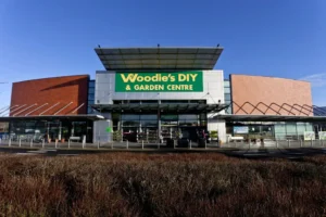 Dundalk retail park woodies